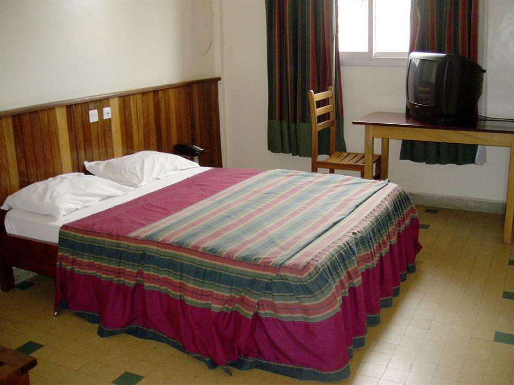Relais Saint Jacques Hotel Yaoundé Kültér fotó
